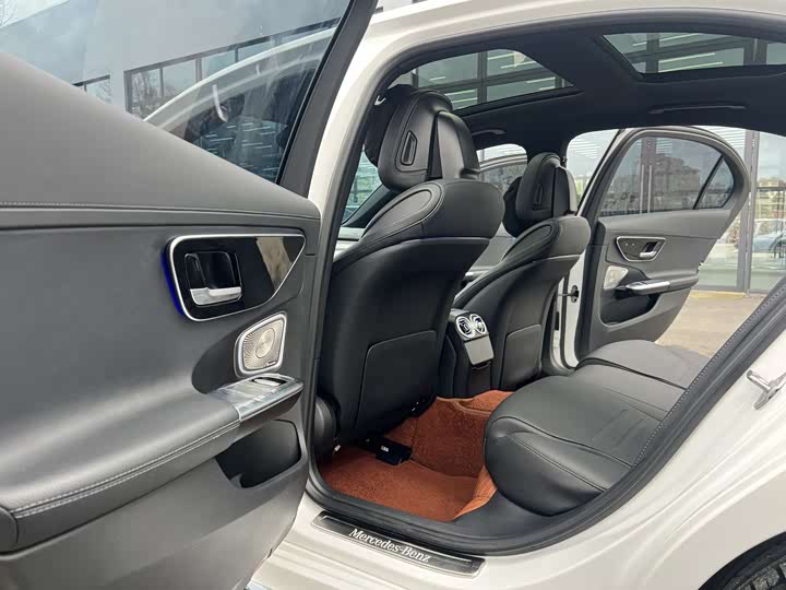 Фото 4 - Mercedes-Benz C-Class Hybrid