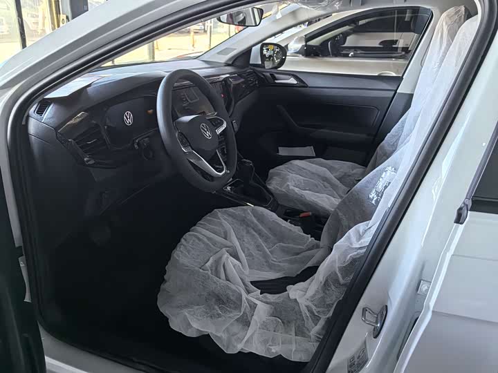 Фото 6 - Volkswagen Lavida