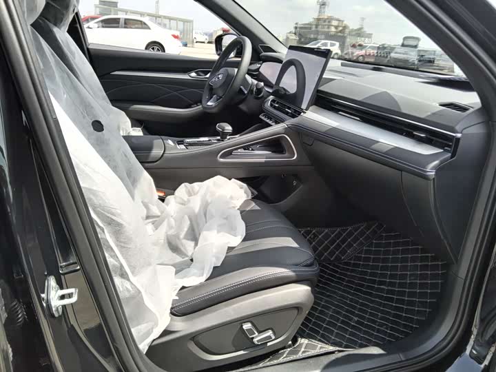 Фото 6 - Geely Preface