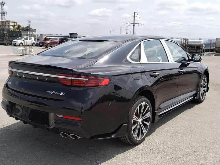 Фото 9 - Geely Preface