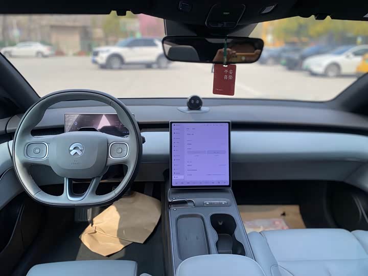 Фото 7 - Nio ET5