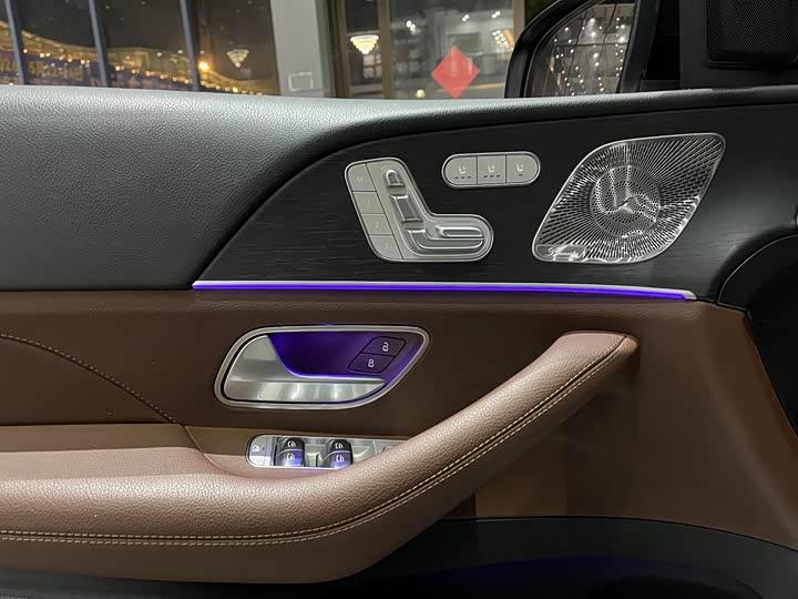 Фото 9 - Mercedes-Benz GLE-Class