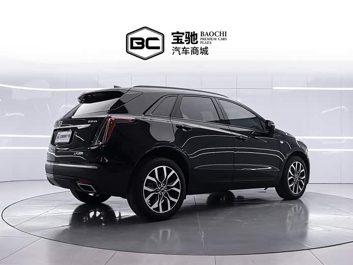 Фото 3 - Cadillac XT5