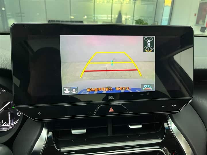 Фото 7 - Toyota Venza