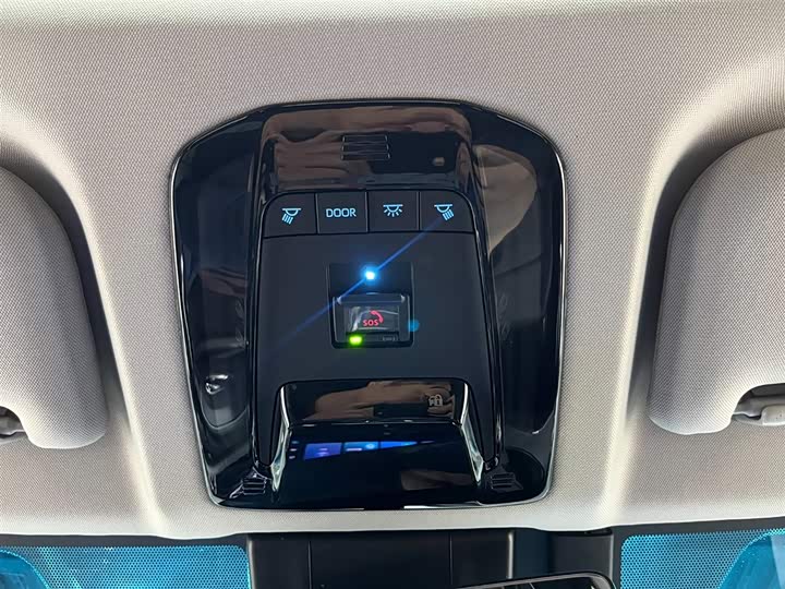 Фото 8 - Toyota Venza