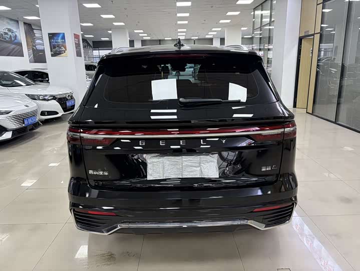 Фото 5 - Geely Monjaro