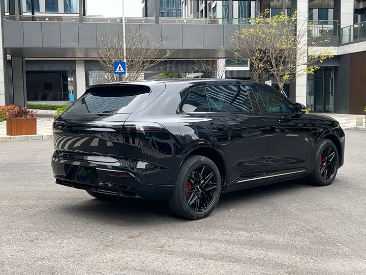 Фото 7 - Exeed Sterra ET