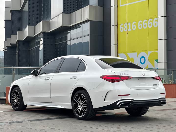 Фото 6 - Mercedes-Benz C-Class