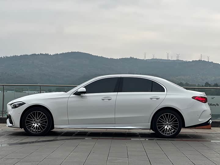 Фото 7 - Mercedes-Benz C-Class