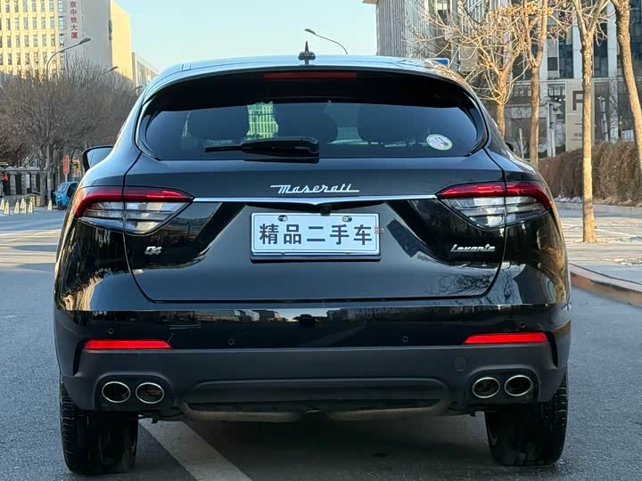 Фото 7 - Maserati Levante