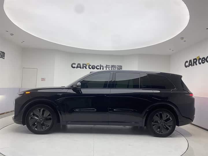 Фото 8 - LiXiang L9