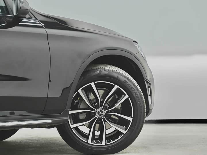 Фото 5 - Mercedes-Benz GLC-Class