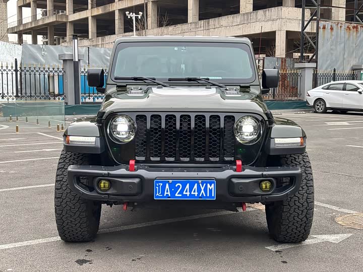 Фото 2 - Jeep Gladiator