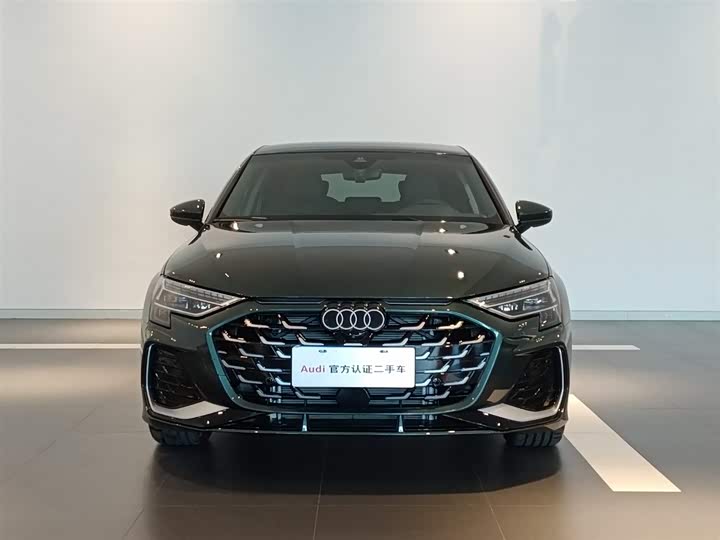 Фото 2 - Audi A3