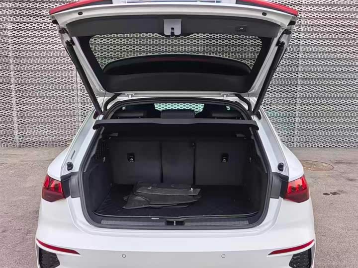 Фото 4 - Audi A3