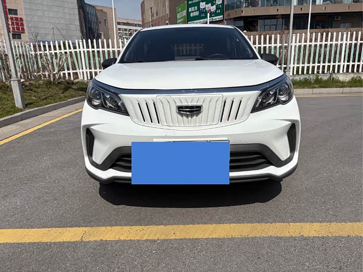 Фото 2 - Geely Geometry EX3