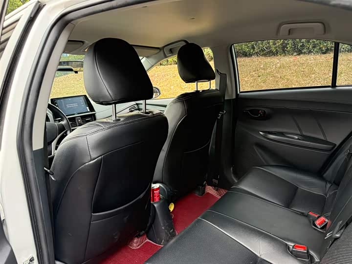 Photo 9 - Toyota Vios