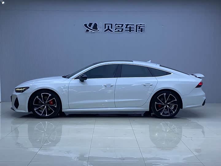 Фото 3 - Audi A7