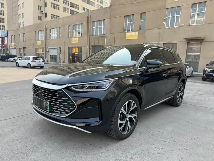 Фото 1 - BYD Tang Hybrid/EV