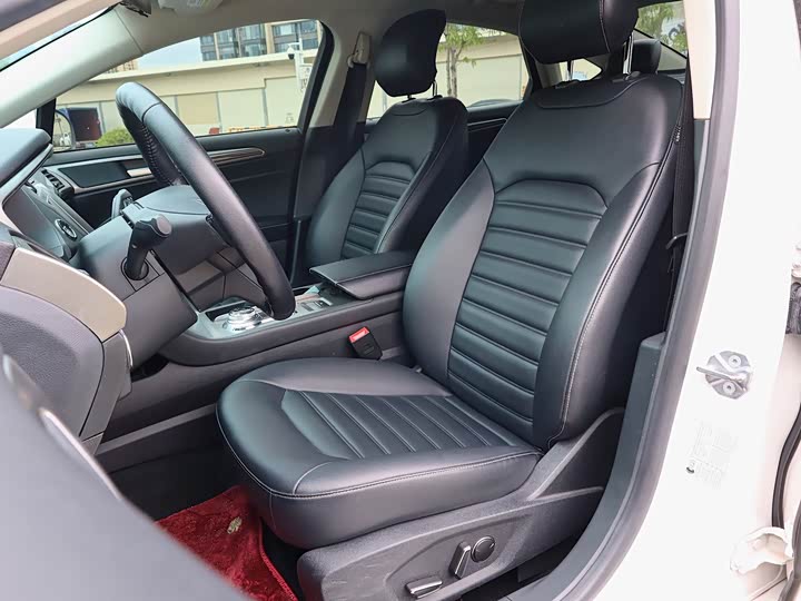 Photo 9 - Ford Mondeo