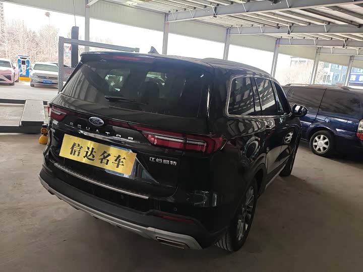 Фото 2 - Ford Equator