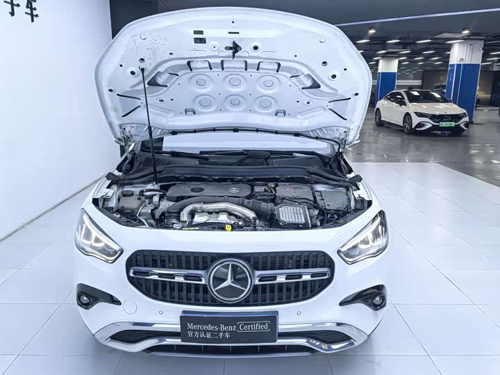 Фото 3 - Mercedes-Benz GLA-Class