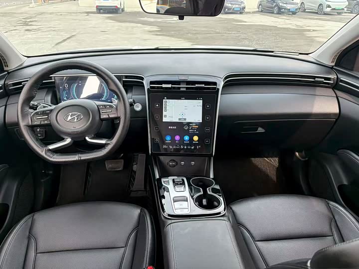 Фото 5 - Hyundai Tucson L
