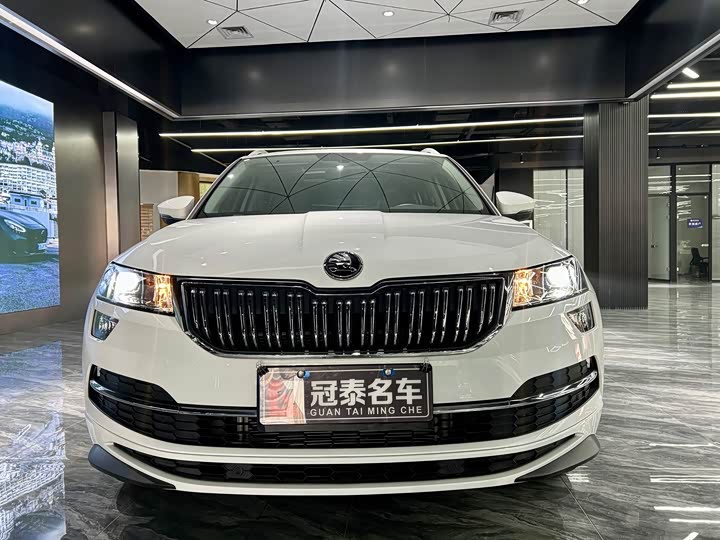 Фото 2 - Skoda Karoq