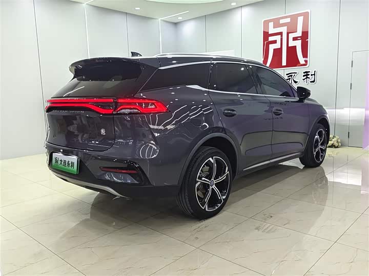 Фото 6 - BYD Tang Hybrid/EV