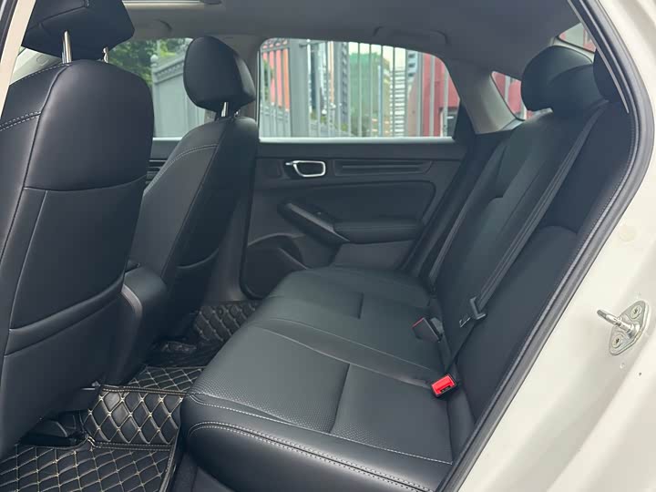 Фото 6 - Honda Civic