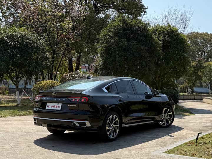 Фото 5 - Ford Mondeo