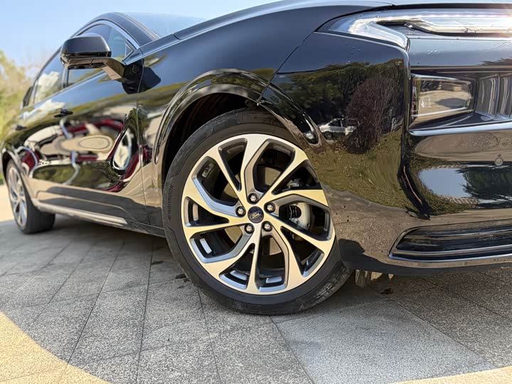 Фото 7 - Ford Mondeo