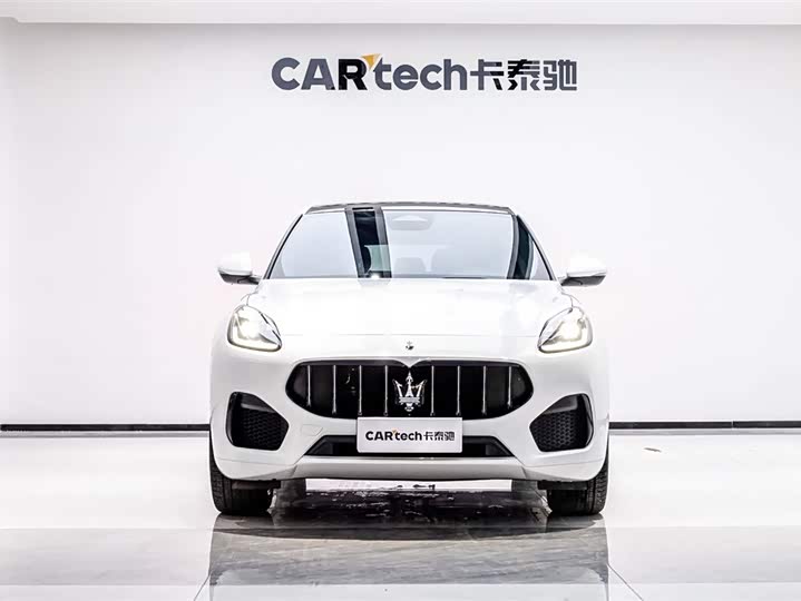 Фото 2 - Maserati Grecale