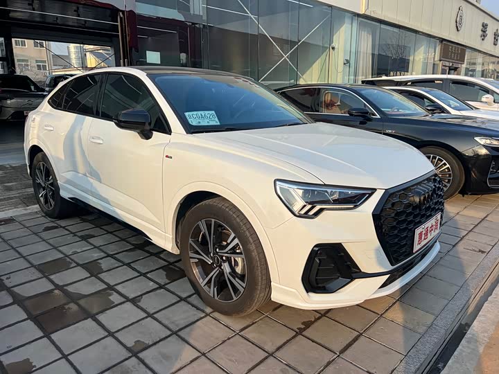 Фото 3 - Audi Q3 Sportback
