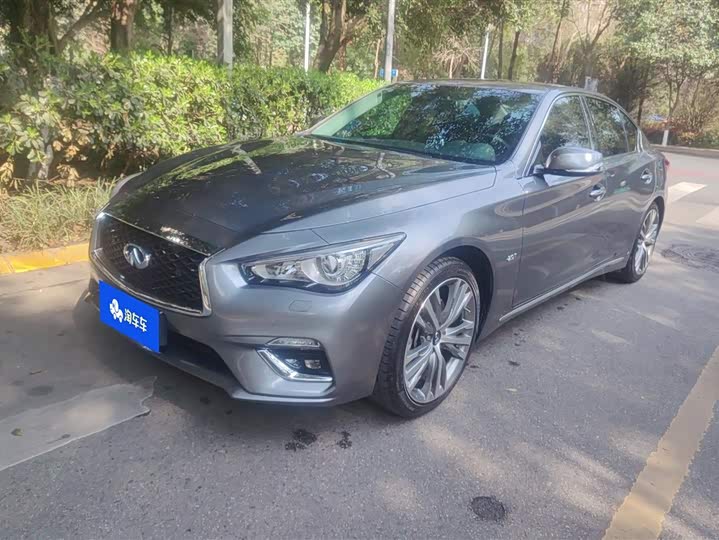 Фото 1 - Infiniti Q50L