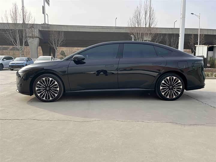 Фото 4 - Nissan N7