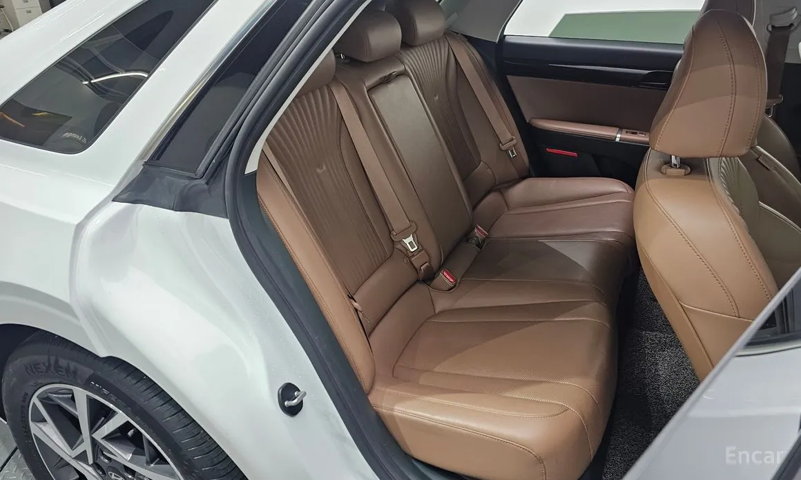 Zdjęcie 13 - Hyundai Grandeur