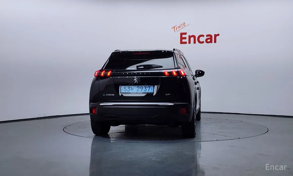 Photo 4 - Peugeot 2008