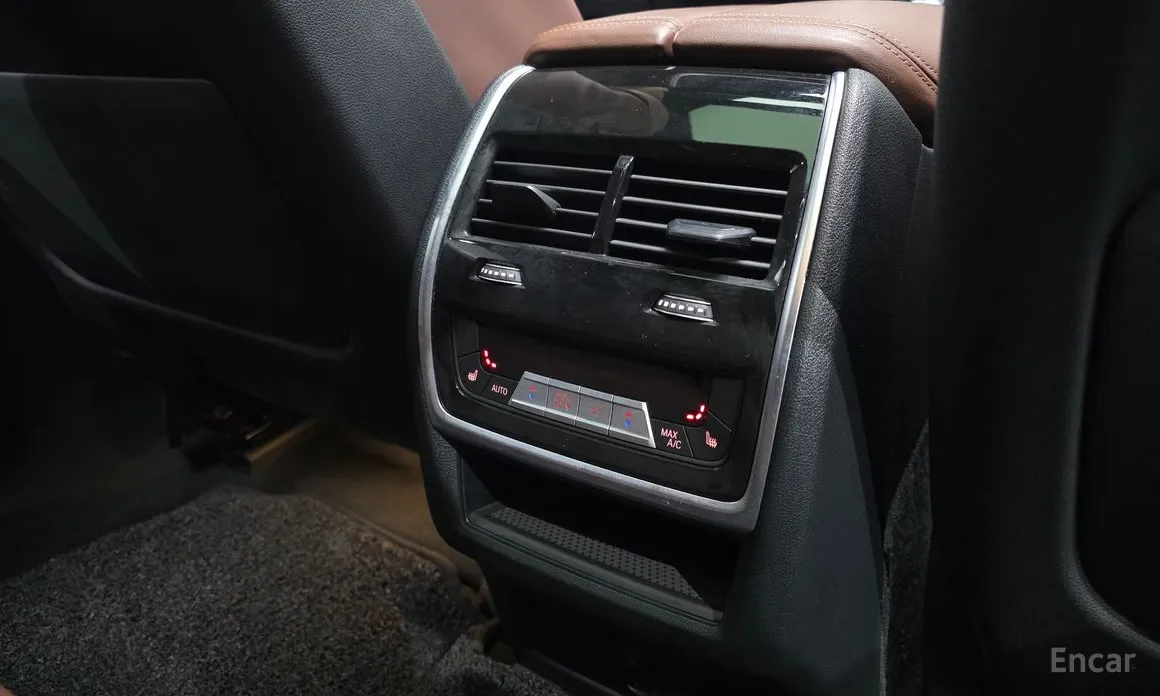 Фото 19 - BMW X6