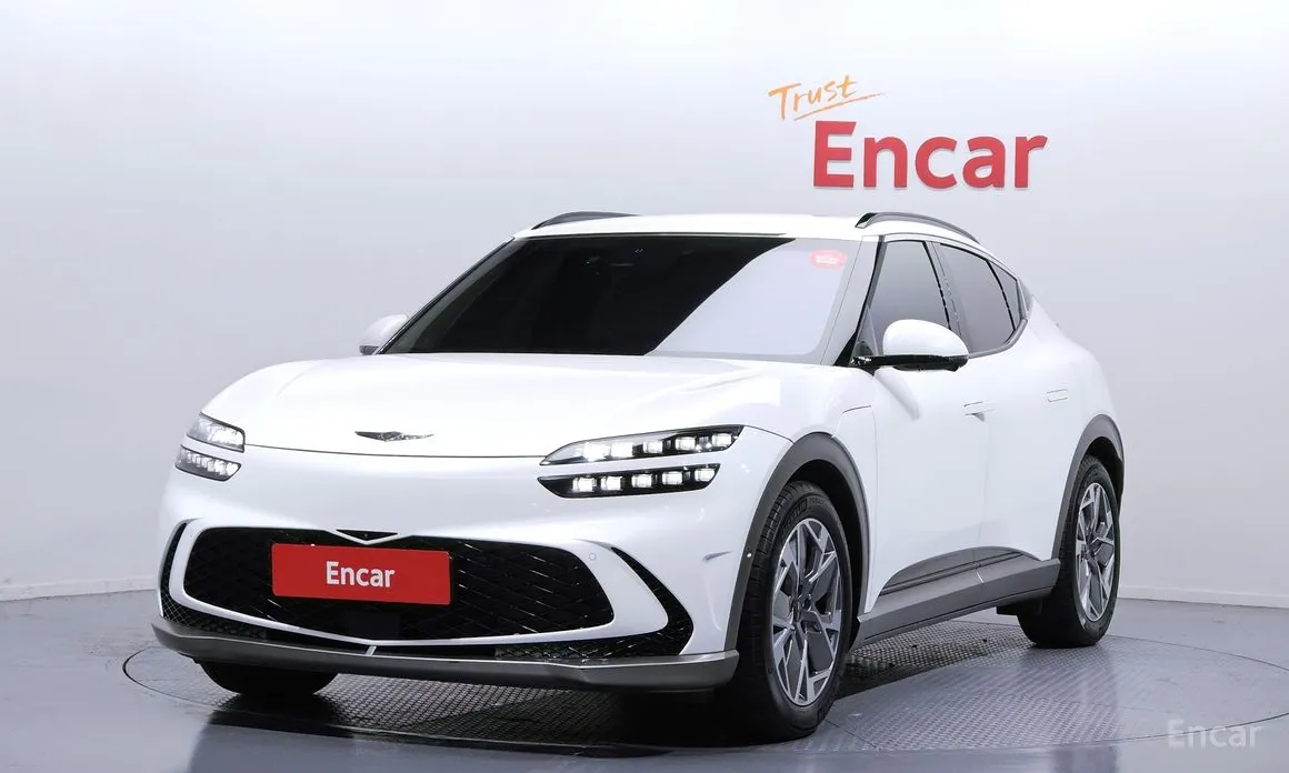 Фото 1 - Genesis GV60