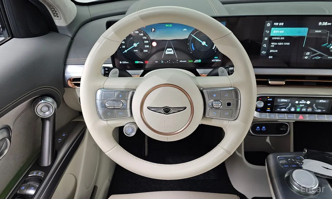 Фото 14 - Genesis GV60