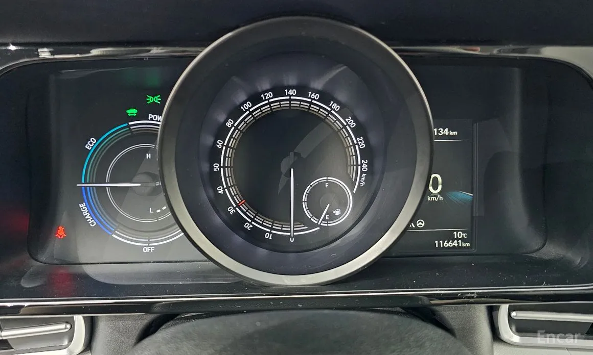 Фото 8 - Hyundai Avante