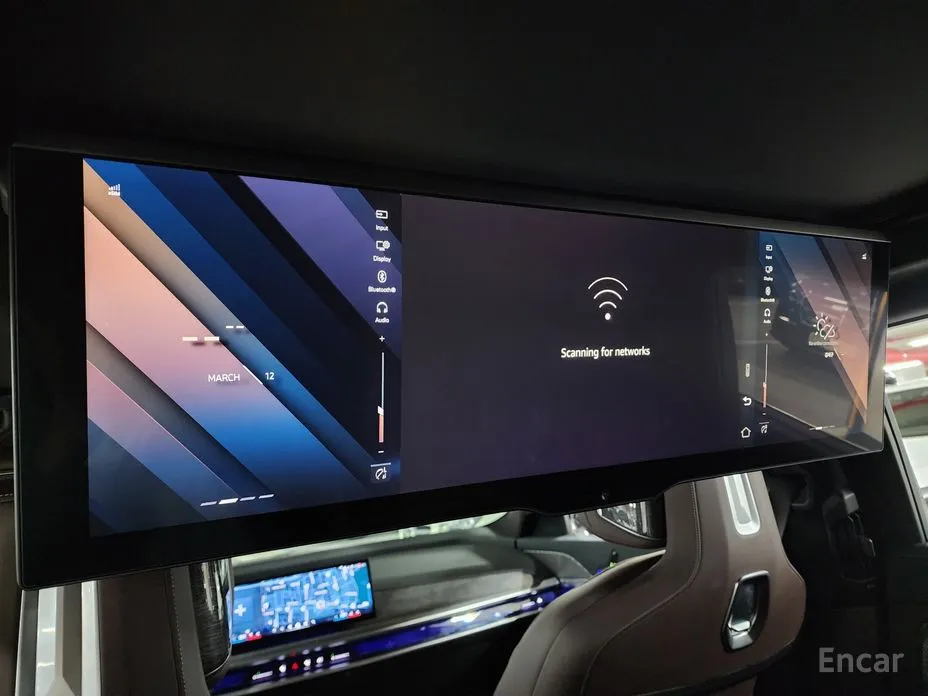 Photo 19 - BMW 7 Series