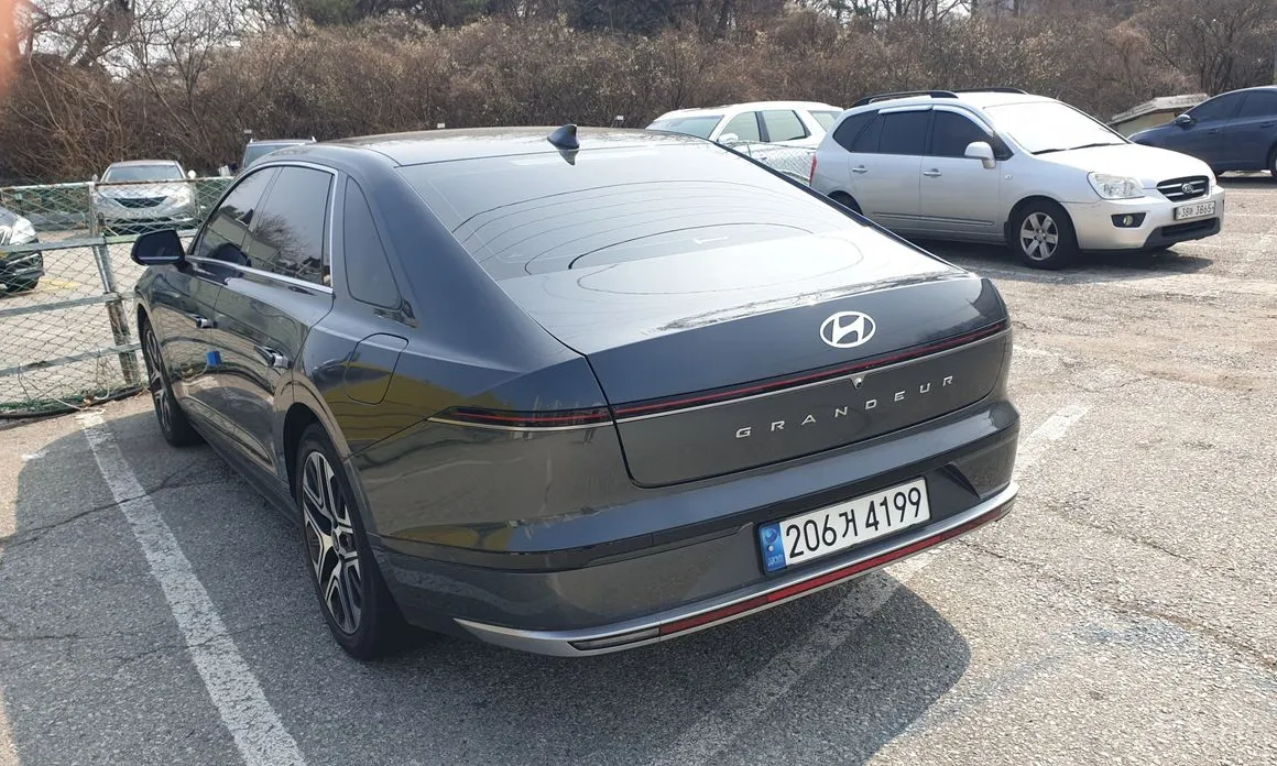 Фото 1 - Hyundai Grandeur