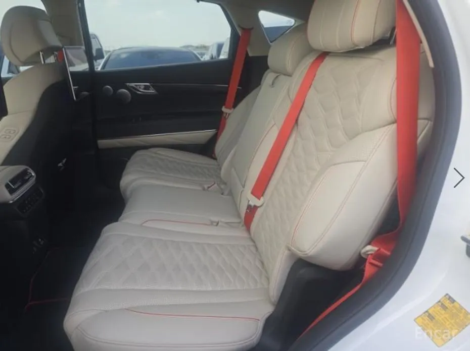 Фото 5 - Genesis GV80