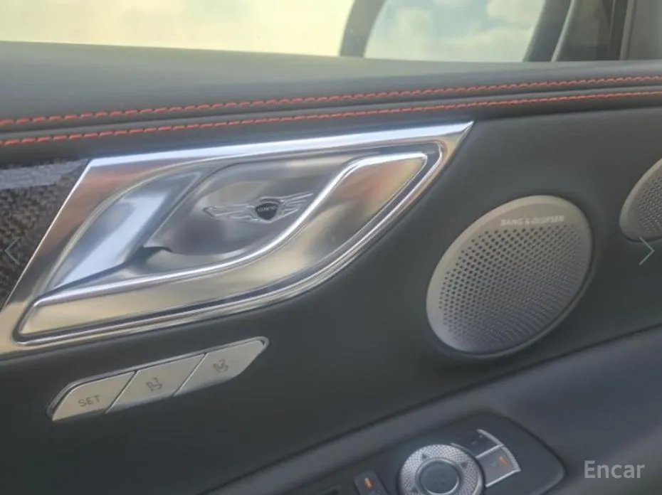 Фото 9 - Genesis GV80