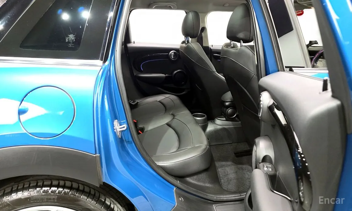 Фото 12 - Mini Cooper