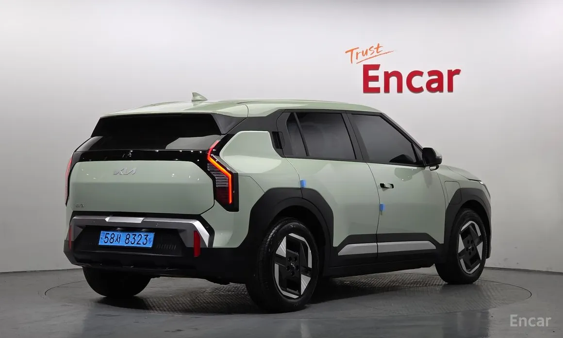 Фото 2 - Kia EV3