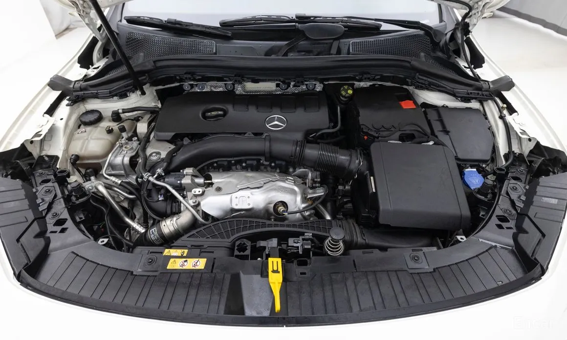 Mercedes-Benz GLA-Class 2020 GLA250 4MATIC
