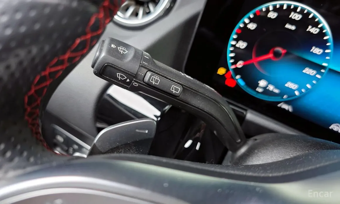 Mercedes-Benz GLA-Class 2020 GLA250 4MATIC